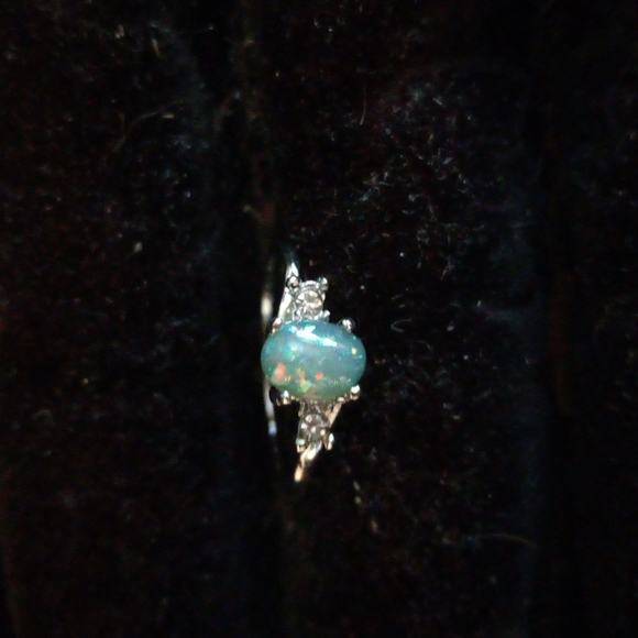 #3- fashion ring opal - Picture 3 of 4
